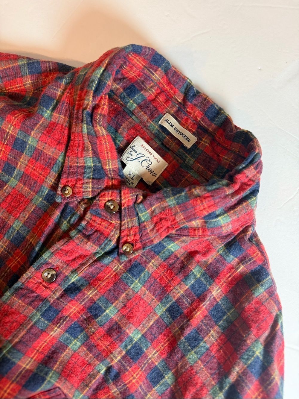 J. Crew Men's Red Plaid Button Down Flannel Shirt Size XL Slim Untucked